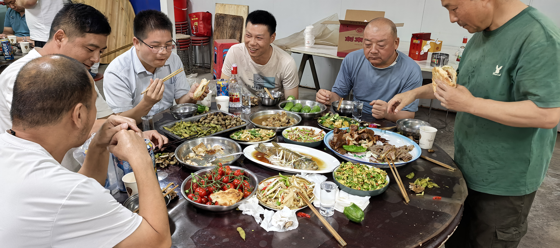一個(gè)人的努力是加法，一群人的努力是乘法。